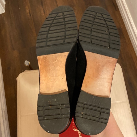 VINTAGE SALVATORE FERRAGAMO BLACK SUEDE LOAFERS 7.5 AA NARROW FLATS - Picture 6 of 9